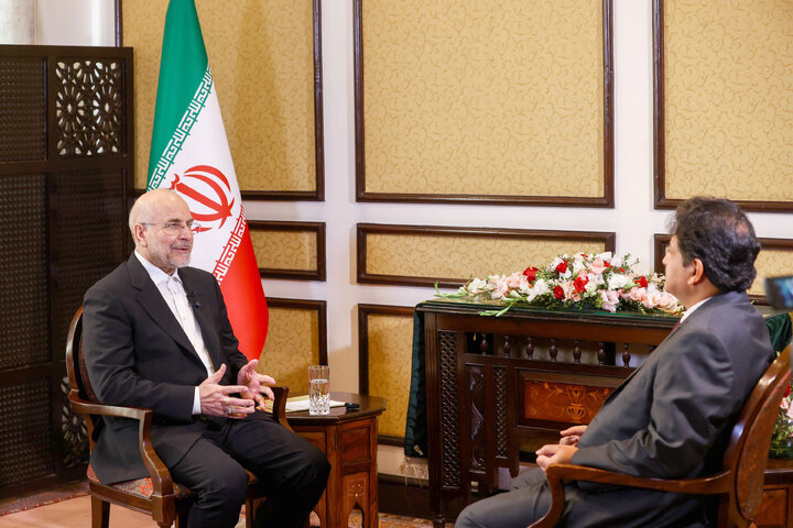 مصاحبه حامد میر مجری و روزنامه‌نگار سرشناس پاکستانی با دکتر قالیباف - اسلام‌آباد