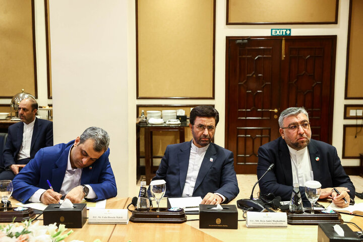 نشست اعضای فدراسیون اتاق‌های بازرگانی پاکستان با دکتر قالیباف - اسلام‌آباد