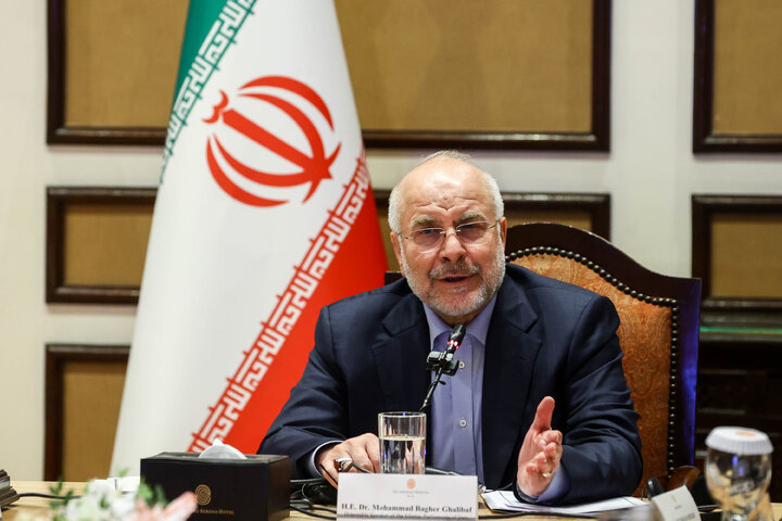 نشست اعضای فدراسیون اتاق‌های بازرگانی پاکستان با دکتر قالیباف - اسلام‌آباد