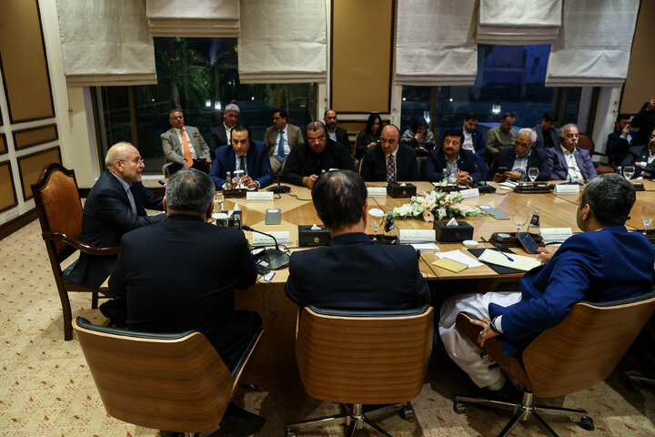 نشست اعضای فدراسیون اتاق‌های بازرگانی پاکستان با دکتر قالیباف - اسلام‌آباد