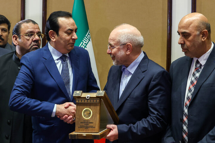 نشست اعضای فدراسیون اتاق‌های بازرگانی پاکستان با دکتر قالیباف - اسلام‌آباد