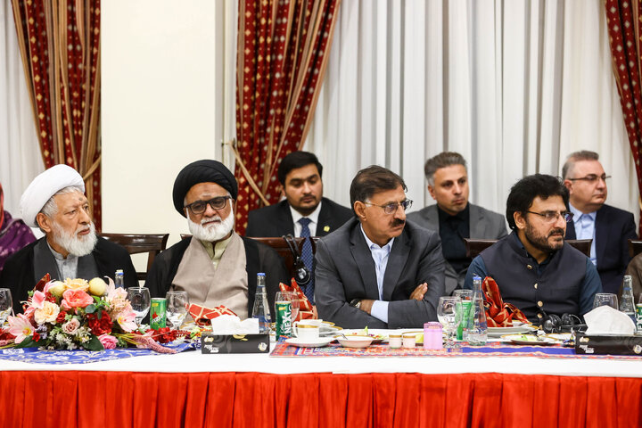 نشست صمیمی دکتر قالیباف با اندیشمندان دینی، اساتید دانشگاهی و نخبگان سیاسی، فرهنگی و اجتماعی پاکستان - اسلام‌آباد