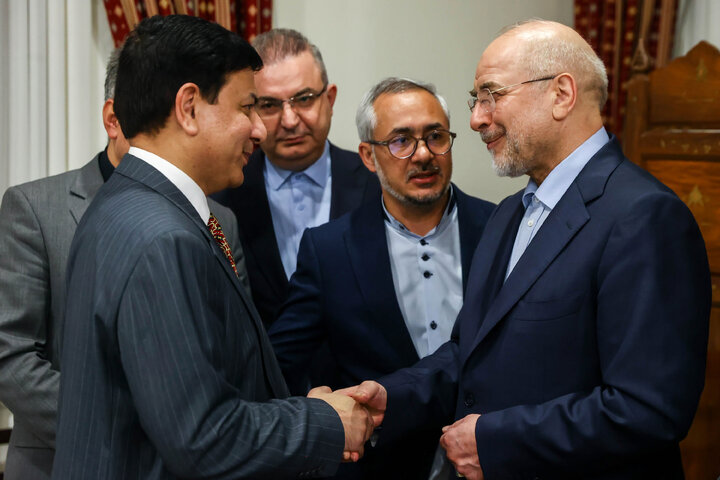 نشست صمیمی دکتر قالیباف با اندیشمندان دینی، اساتید دانشگاهی و نخبگان سیاسی، فرهنگی و اجتماعی پاکستان - اسلام‌آباد