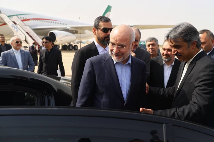 استقبال از دکتر در کراچی