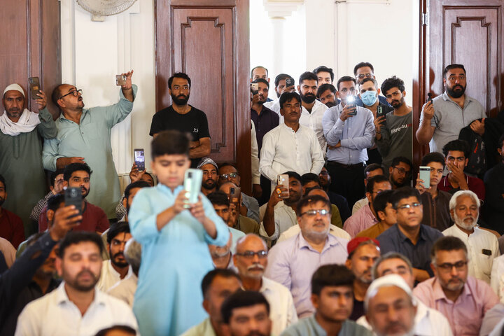 حضور و سخنرانی دکتر قالیباف در نماز جمعه شهر کراچی پاکستان