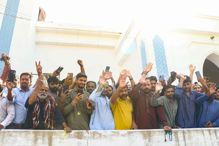 حضور و سخنرانی دکتر قالیباف در نماز جمعه شهر کراچی پاکستان