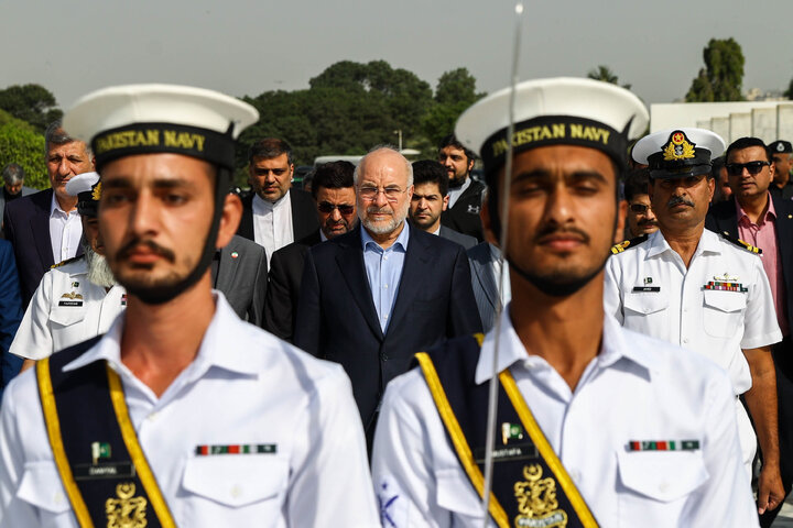 حضور دکتر قالیباف بر سر مزار محمدعلی جناح قائد اعظم پاکستان - کراچی