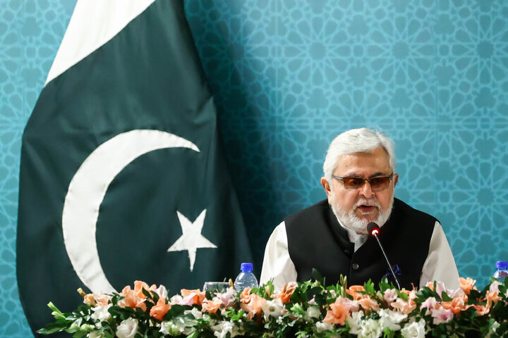 نشست دکتر قالیباف با فعالان اقتصادی پاکستان و ایران