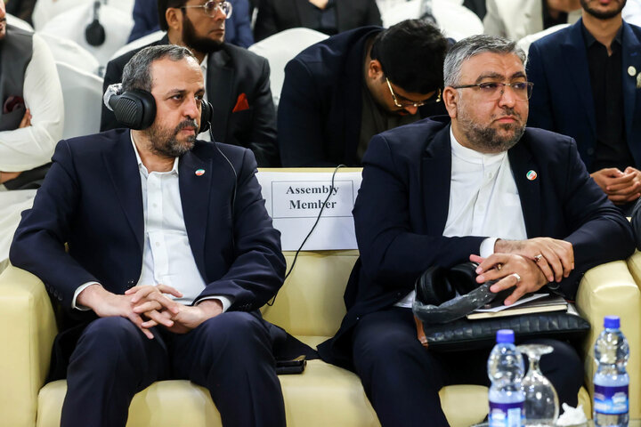 نشست دکتر قالیباف با فعالان اقتصادی پاکستان و ایران