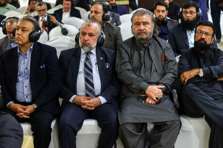 نشست دکتر قالیباف با فعالان اقتصادی پاکستان و ایران