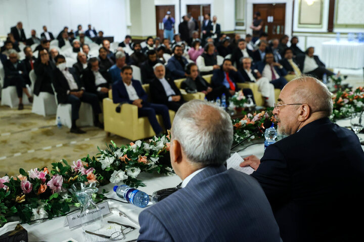 نشست دکتر قالیباف با فعالان اقتصادی پاکستان و ایران