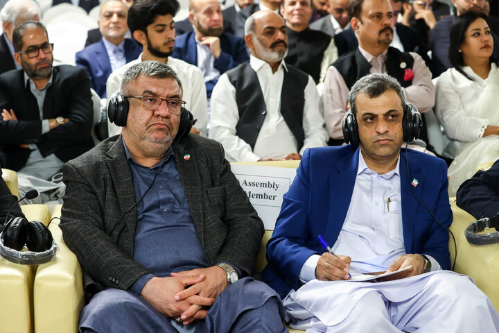 نشست دکتر قالیباف با فعالان اقتصادی پاکستان و ایران