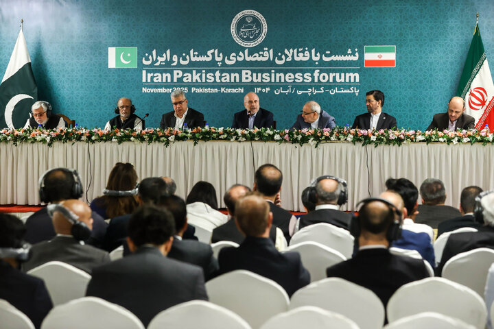 نشست دکتر قالیباف با فعالان اقتصادی پاکستان و ایران