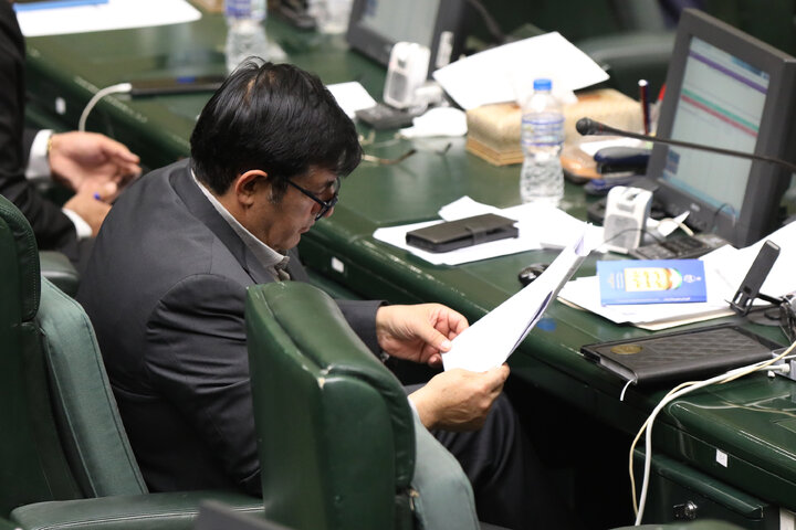 نشست علنی یکشنبه 19 آبان ماه مجلس شورای اسلامی