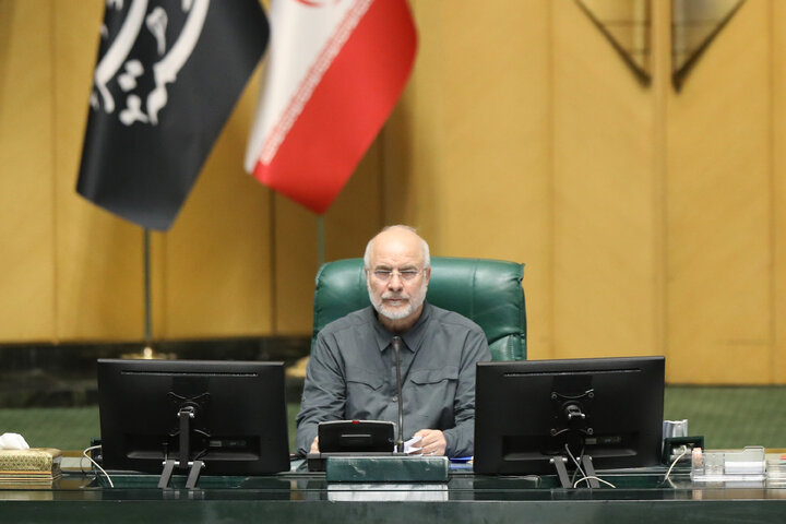 نشست علنی یکشنبه 19 آبان ماه مجلس شورای اسلامی