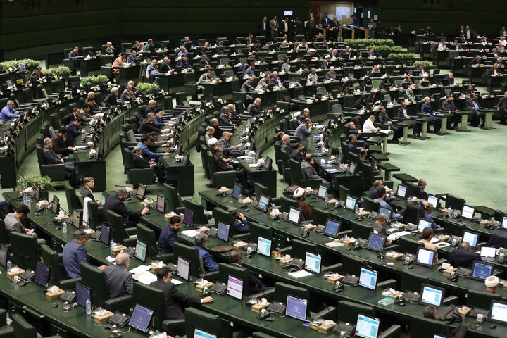 نشست علنی یکشنبه 19 آبان ماه مجلس شورای اسلامی