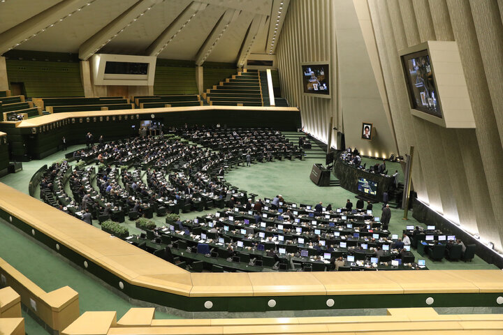 نشست علنی یکشنبه 19 آبان ماه مجلس شورای اسلامی