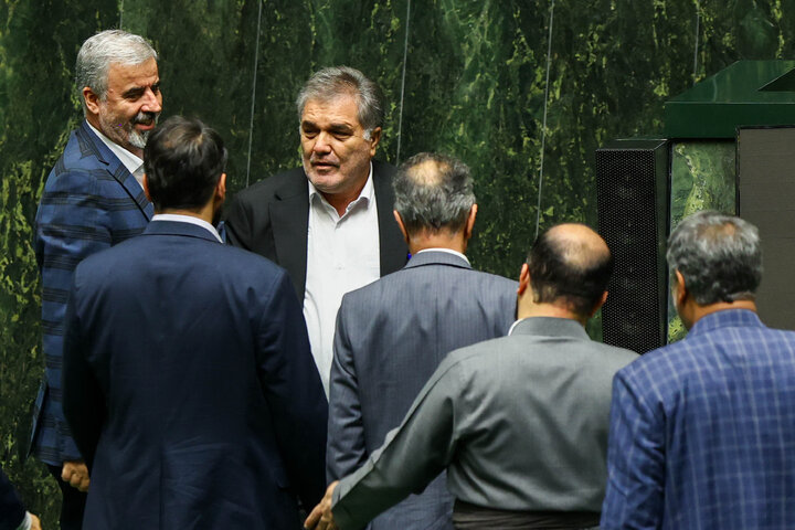 ناطقان نشست علنی یکشنبه 18 آبان مجلس شورای اسلامی