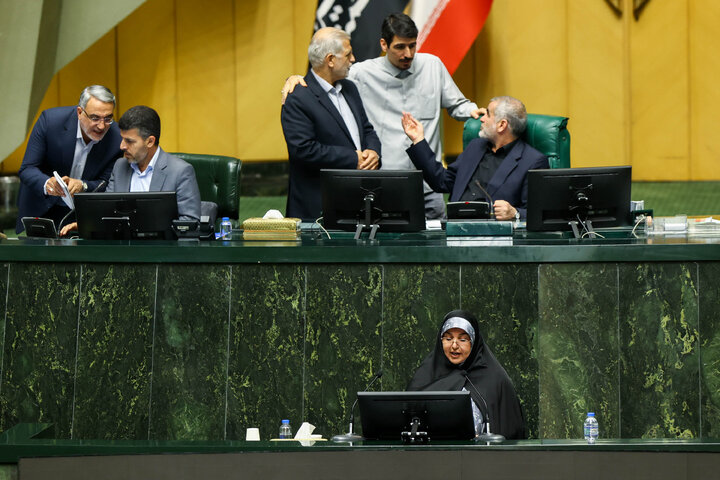 ناطقان نشست علنی یکشنبه 18 آبان مجلس شورای اسلامی