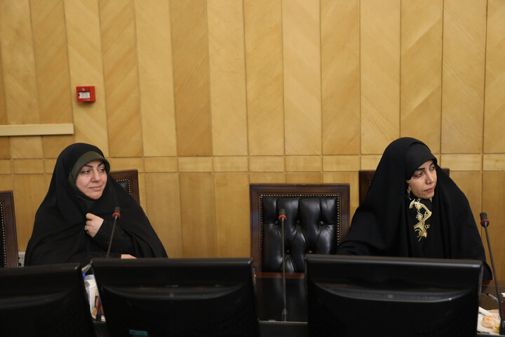 نشست یکشنبه 18 آبان فراکسیون زنان مجلس