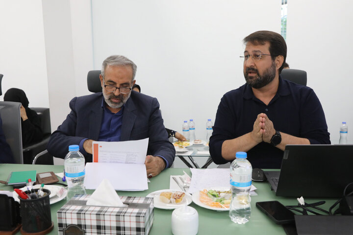 بازدید اعضای کمیسیون فرهنگی از مجموعه کارستان بهارستان حوزه هنری