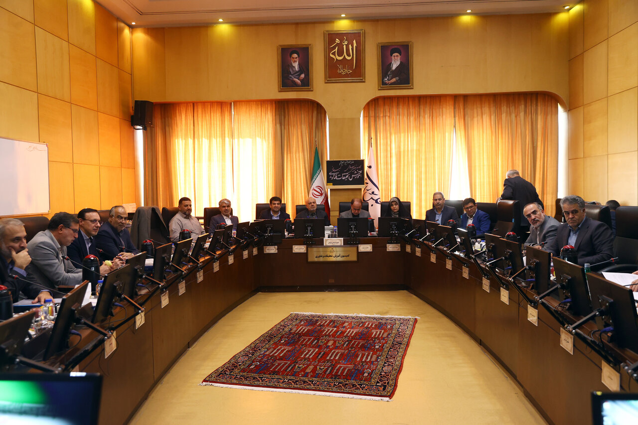 اولتیماتوم یک هفته‌ای کمیسیون آموزش برای تأمین سرورهای آموزش مجازی/ ضرورت تعیین تکلیف مالکیت «شاد»