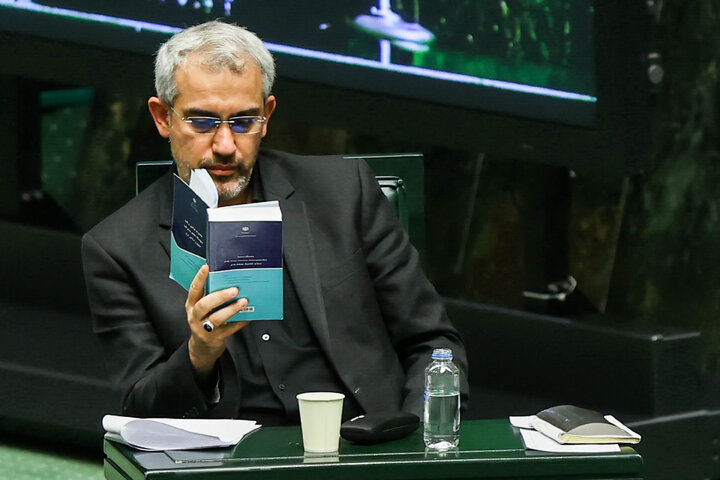 جلسه علنی نوبت صبح مجلس (بررسی اجرای برنامه هفتم در سال اول)