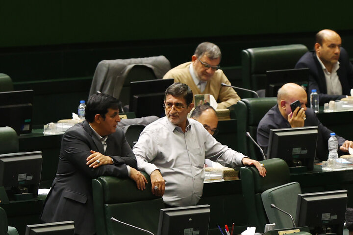 نشست علنی نوبت عصر دوشنبه 19 آبان ماه مجلس