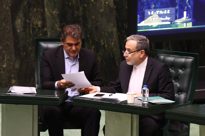 نشست علنی نوبت عصر دوشنبه 19 آبان ماه مجلس