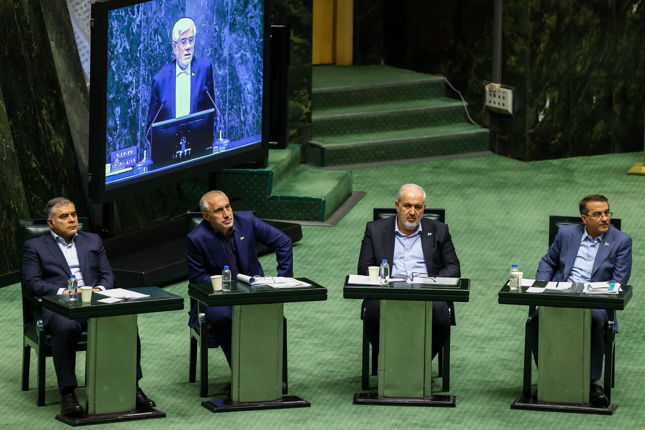 ابتکار نظارتی کمسابقه مجلس در اجرای «سند توسعه»/پایش سنجهبهسنجه اجرای برنامه هفتم