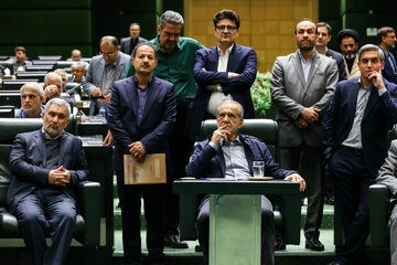 یوم الحساب دولت در برابر وکلای ملت/ ابتکار عمل مجلس دوازدهم در سنجش تحقق برنامه توسعه