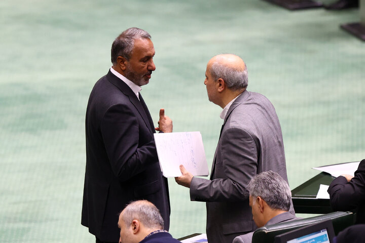 صحن علنی 20 آبان یک