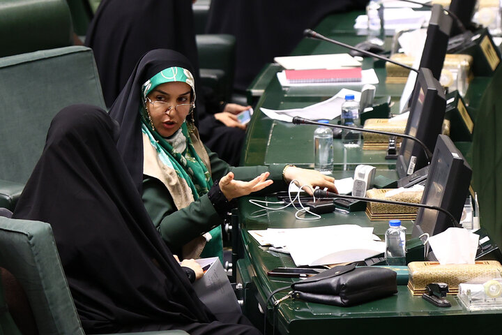 صحن علنی 20 آبان یک