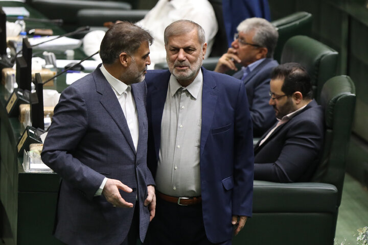 ادامه نشست علنی نوبت صبح سه شنبه 20 آبان