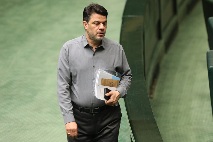 ادامه نشست علنی نوبت صبح سه شنبه 20 آبان