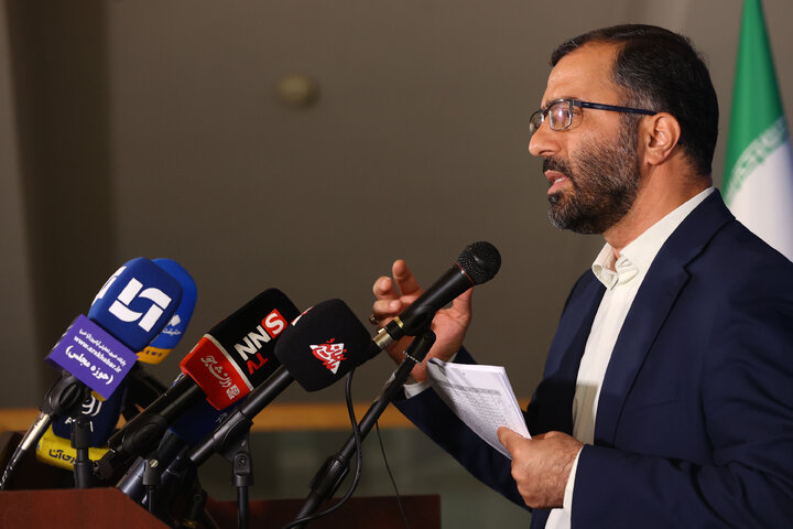 نشست خبری سخنگوی هیئت رئیسه مجلس شورای اسلامی