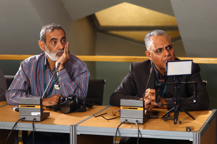 نشست خبری سخنگوی هیئت رئیسه مجلس شورای اسلامی