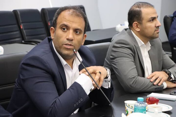 بازدید فراکسیون شاهد مجلس از بیمه دی