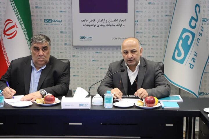 بازدید فراکسیون شاهد مجلس از بیمه دی