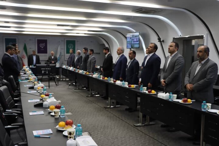 بازدید فراکسیون شاهد مجلس از بیمه دی