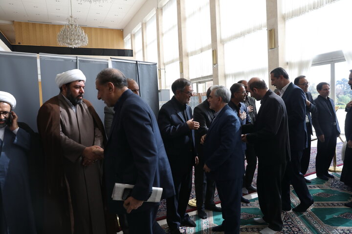 مراسم یادبود مادر محمد جلالی نماینده دلیجان