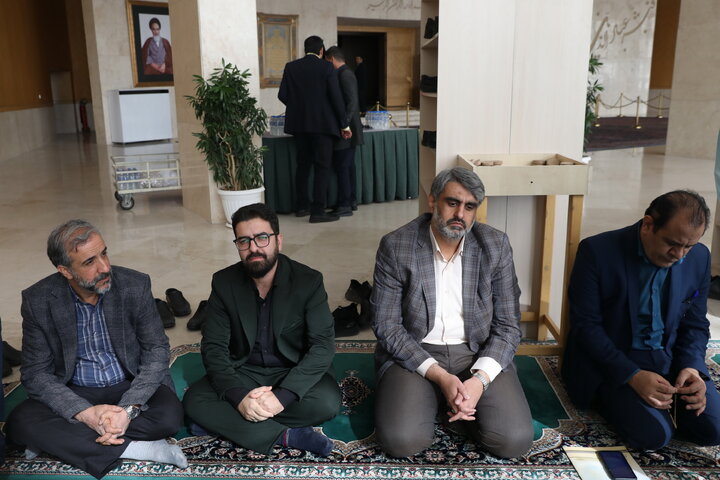 مراسم یادبود مادر محمد جلالی نماینده دلیجان