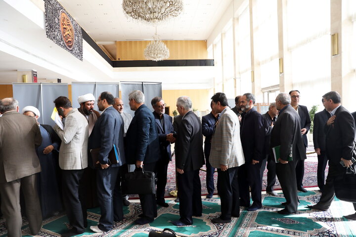 مراسم یادبود مادر محمد جلالی نماینده دلیجان