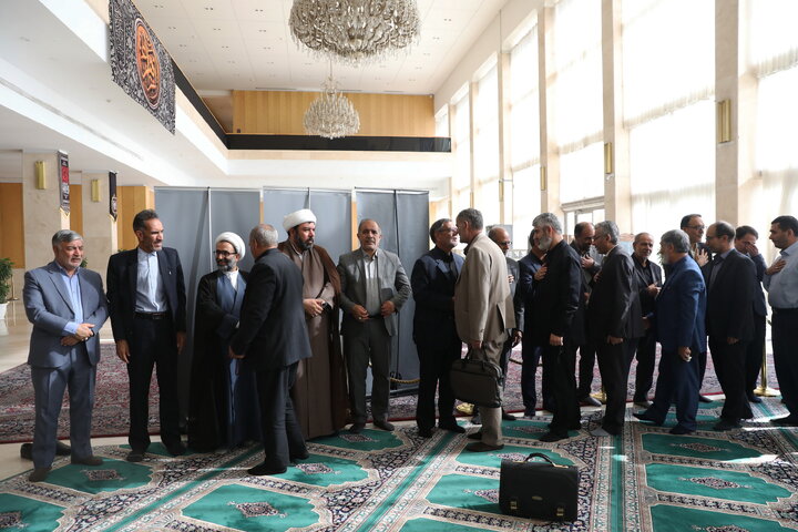 مراسم یادبود مادر محمد جلالی نماینده دلیجان