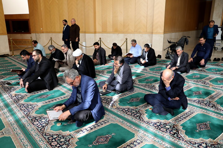 مراسم یادبود مادر محمد جلالی نماینده دلیجان