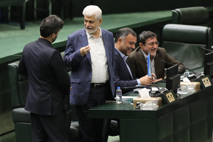 جلسه علنی مجلس شورای اسلامی نوبت صبح روز دوم بررسی اجرای برنامه هفتم در سال اول