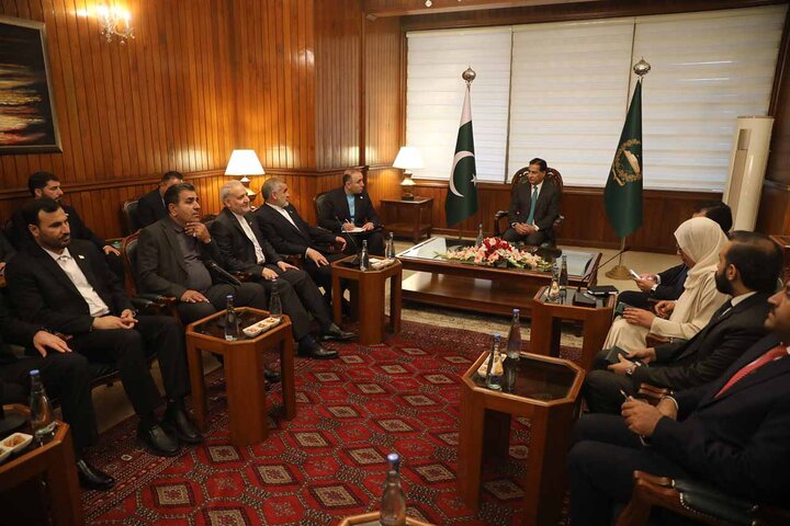 دیدار دکتر نیکزاد و هیئت پارلمانی همراه با سردار ایاز صادق رئیس مجلس ملی پاکستان