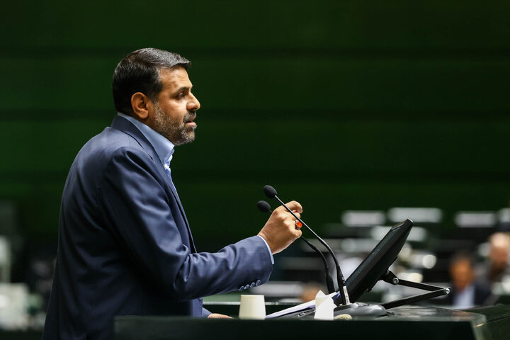 بررسی اجرای برنامه هفتم در صحن علنی مجلس با حضور رئیس جمهور