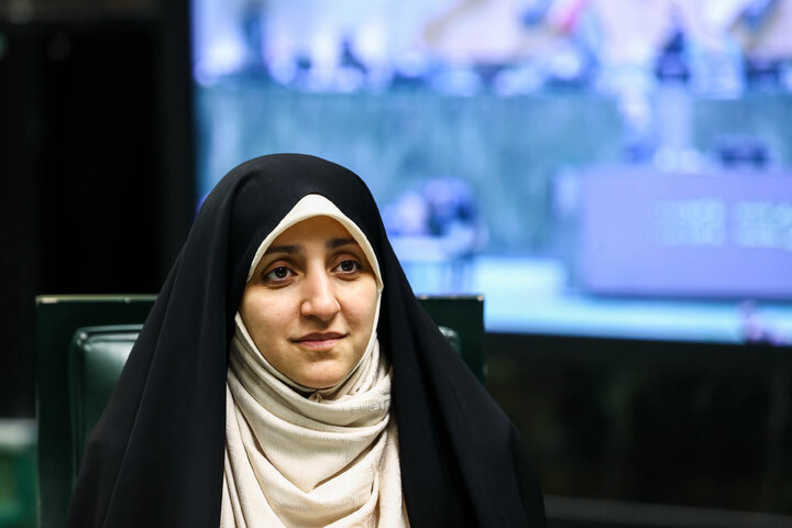 بررسی اجرای برنامه هفتم در صحن علنی مجلس با حضور رئیس جمهور