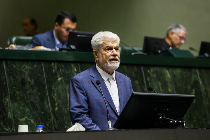 بررسی اجرای برنامه هفتم در صحن علنی مجلس با حضور رئیس جمهور